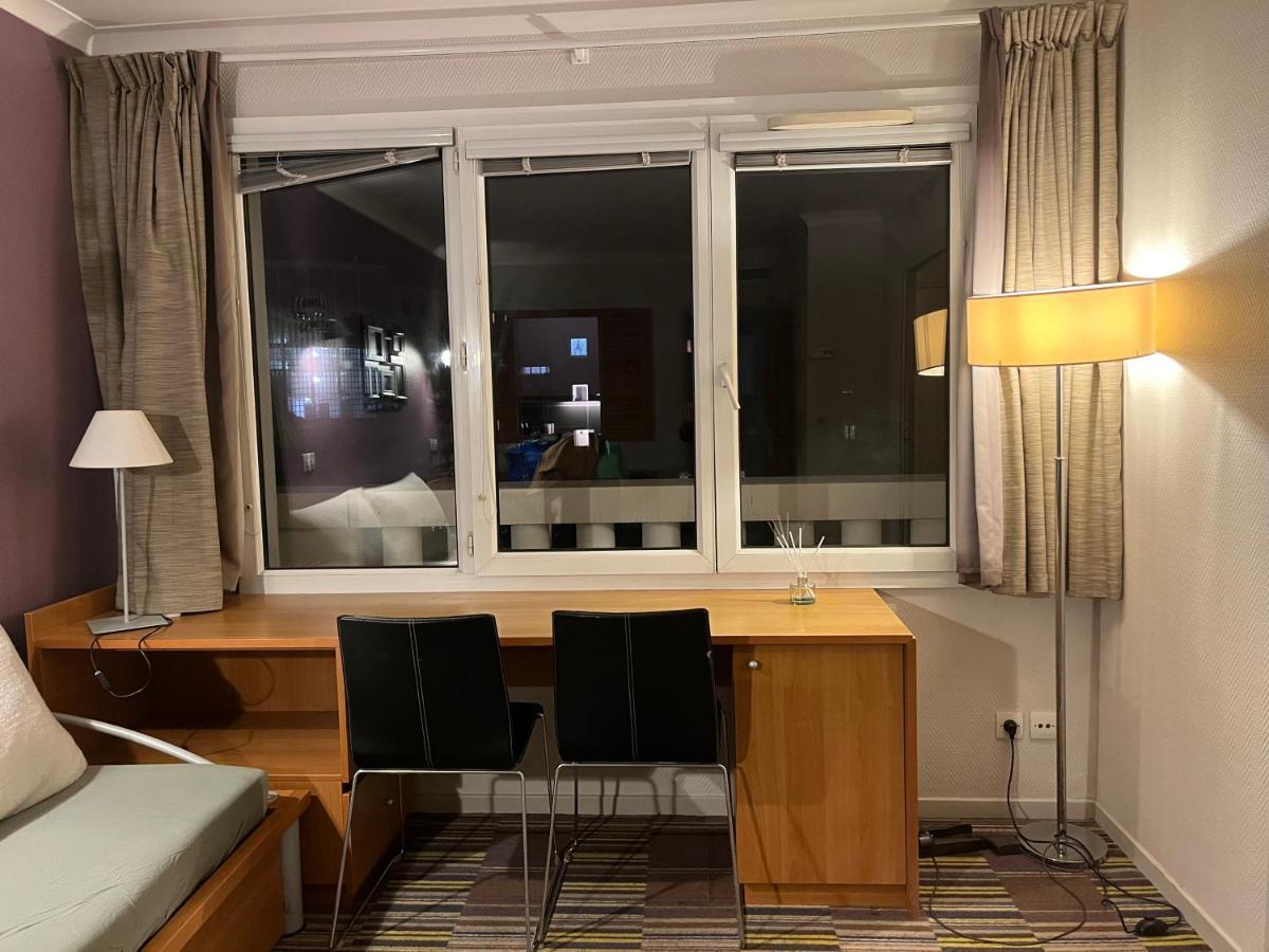 איסי-לה-מולינו Dream Dwell Paris - Paris Expo Porte Versailles Beautiful Apartment With Balcony מראה חיצוני תמונה